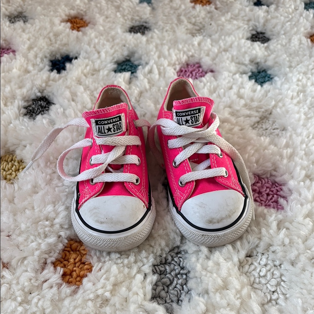 Converse Kids Pink All Star Sneakers Size 8